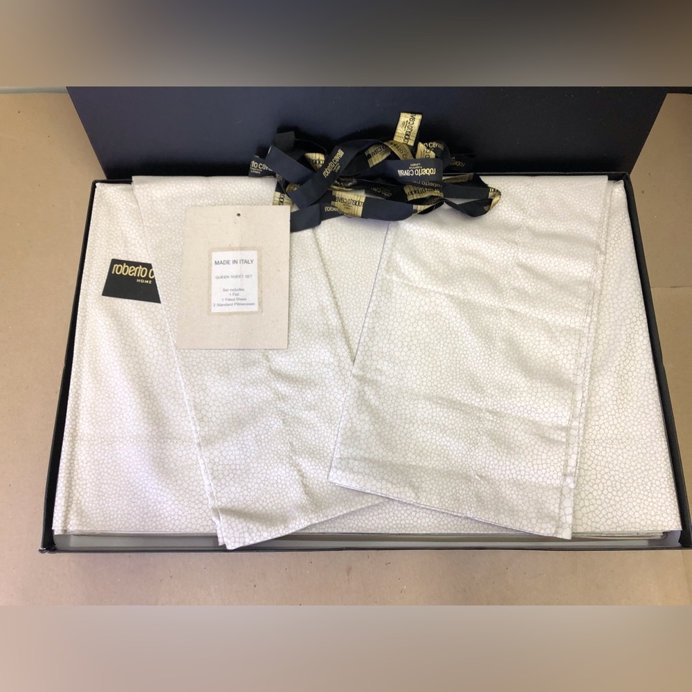 Roberto Cavalli Luxury Sateen Cotton Queen Sheet Set Made in Italy